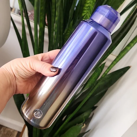 Starbucks 2023 Silver Glacier Blue Ombre Jewel Lid Stainless Stee Bottle Tumbler - Picture 9 of 12